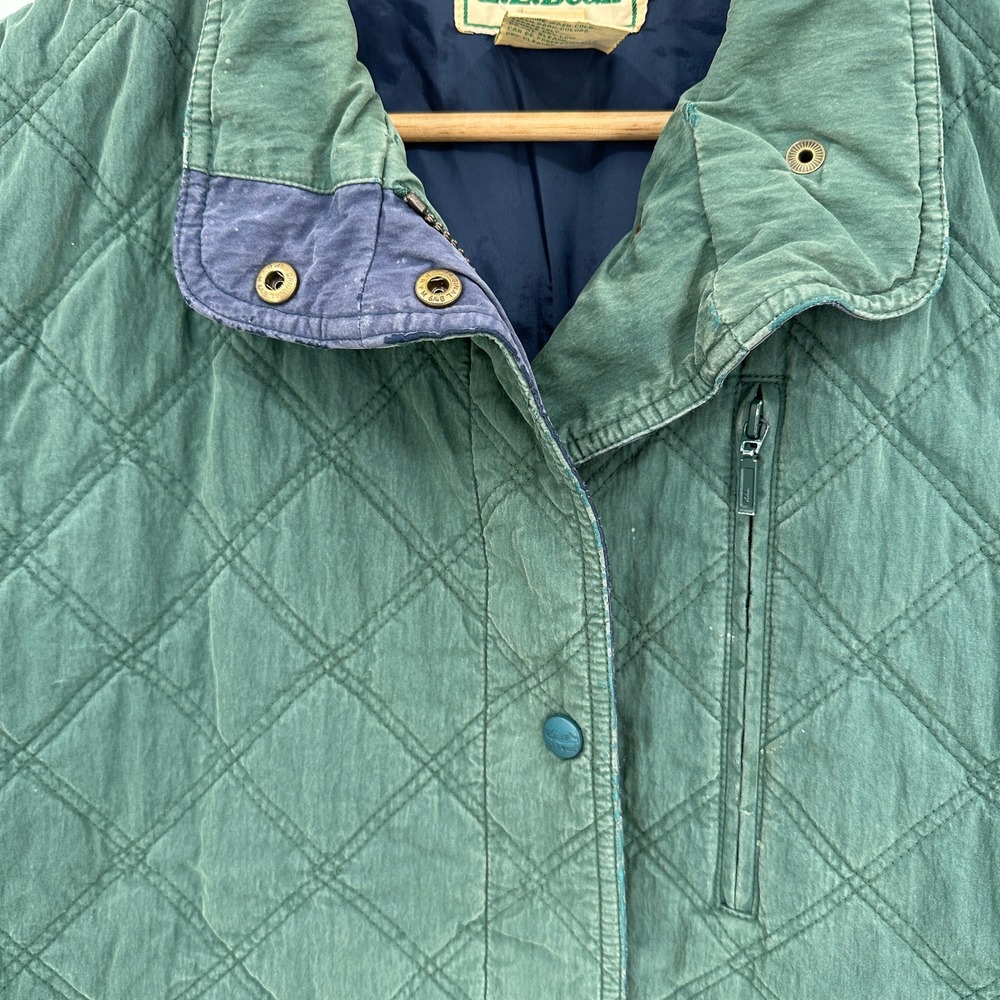 LL Bean Womens Large Green Quilted Thinsulate Vest Stock 6646 Vintage Style - Picture 2 of 7